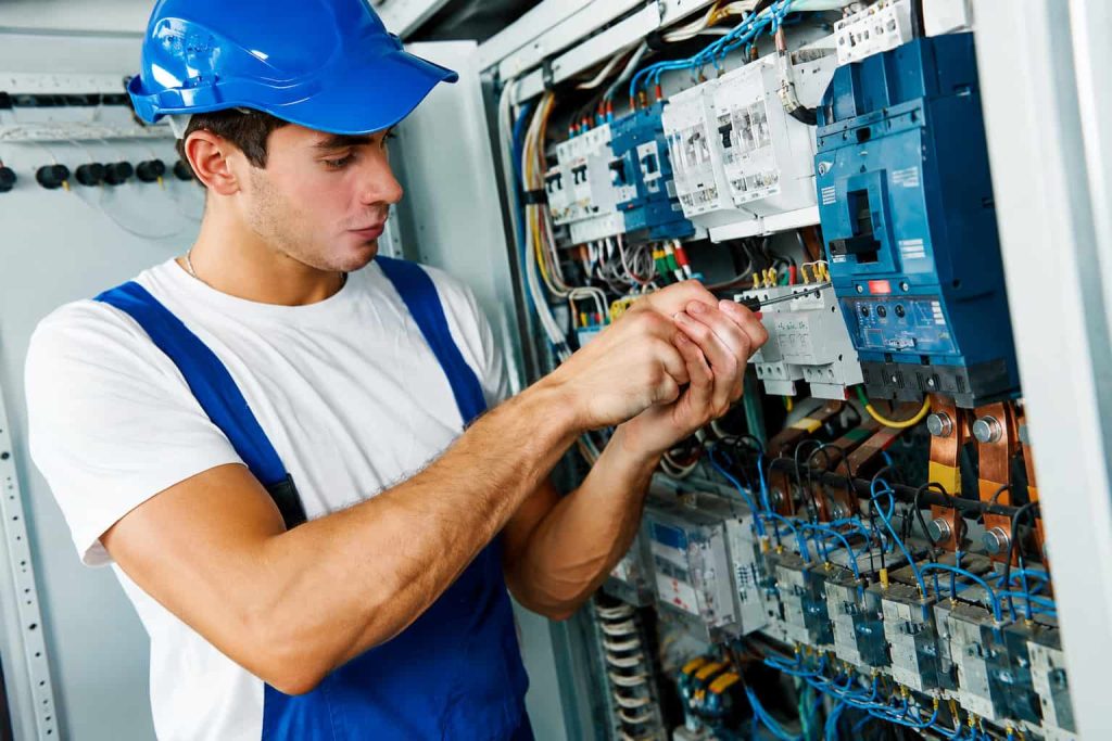 Serviço de instalação elétrica: conte com uma empresa especializada