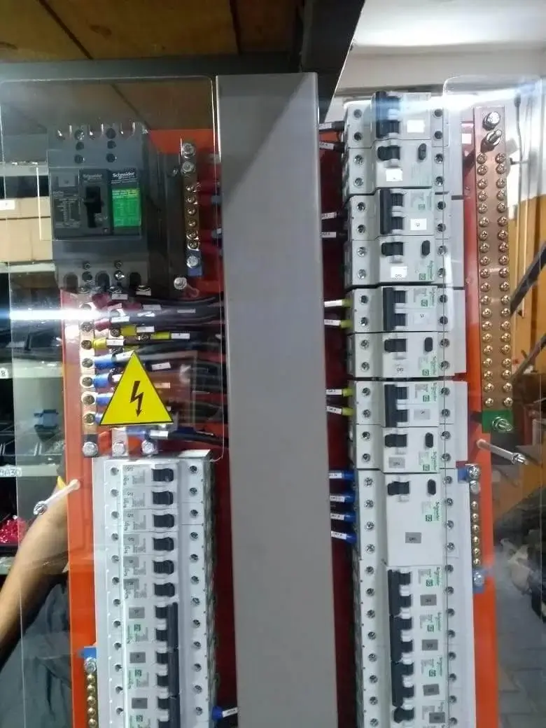 Adequação de Painéis à Norma Nr-10