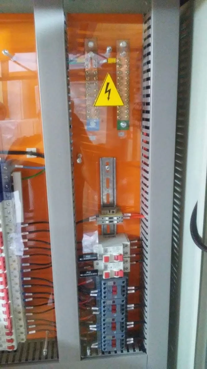 QDFL - Quadro de Força e Luz